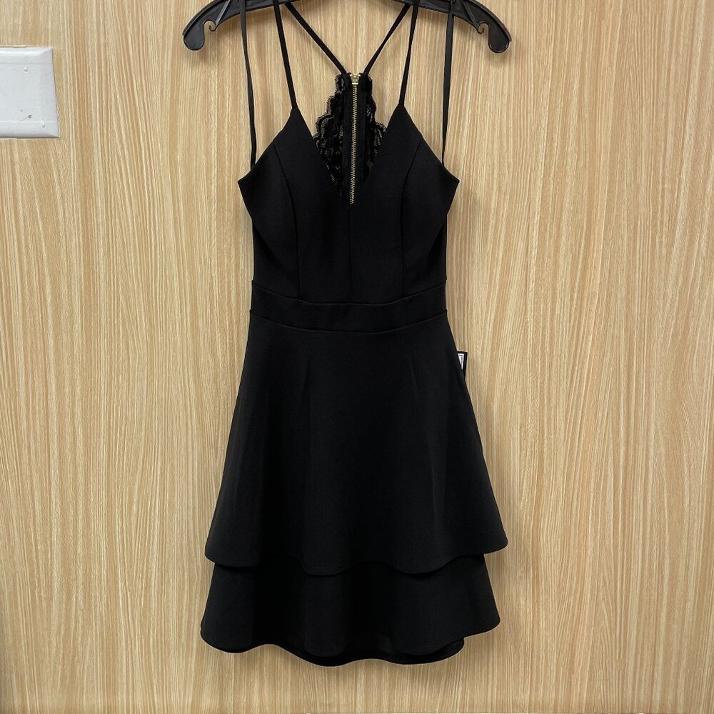 B. Darlin black dress size 9/10 NEW